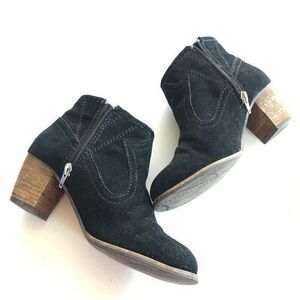 DV Dolce Vita Ankle Boots Black Suede Cowboy Side Zip Womens Size 7M Heeled Shoe